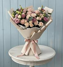 Букет цветов из:  Розы и Лизиантусы в Шумячи