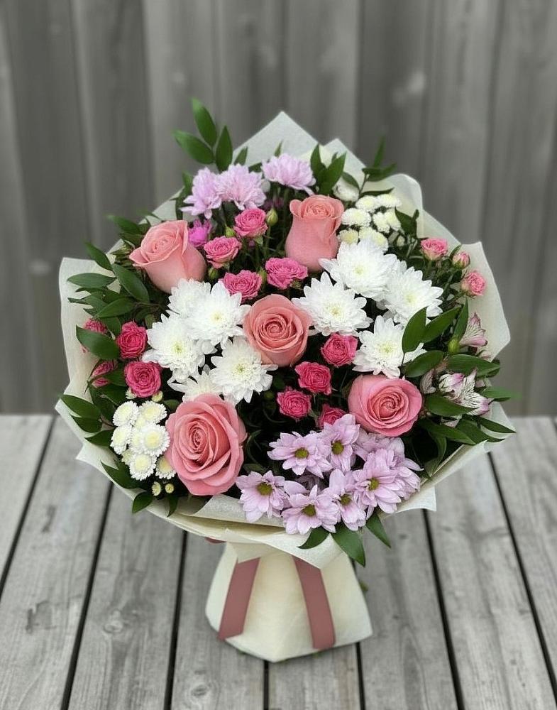 Букет цветов из: Альстромерии, Гвоздики, Розы и Хризантемы в Шумячи
