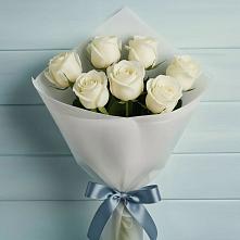 Букет 7 Белых роз Эдлесс Лав в Шумячи