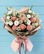 Букет цветов из:  Розы, Альстромерии и Лизиантусы в Шумячи