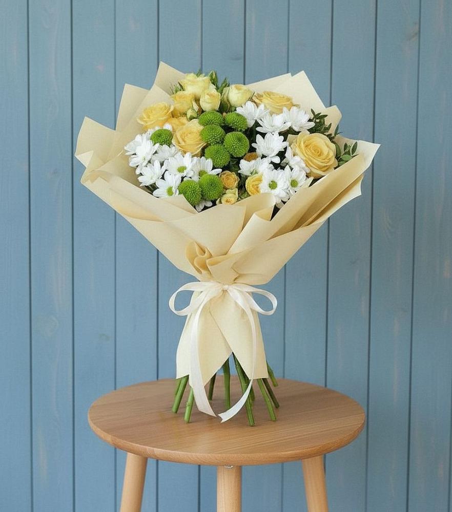Букет цветов из: Хризантемы и Розы в Шумячи