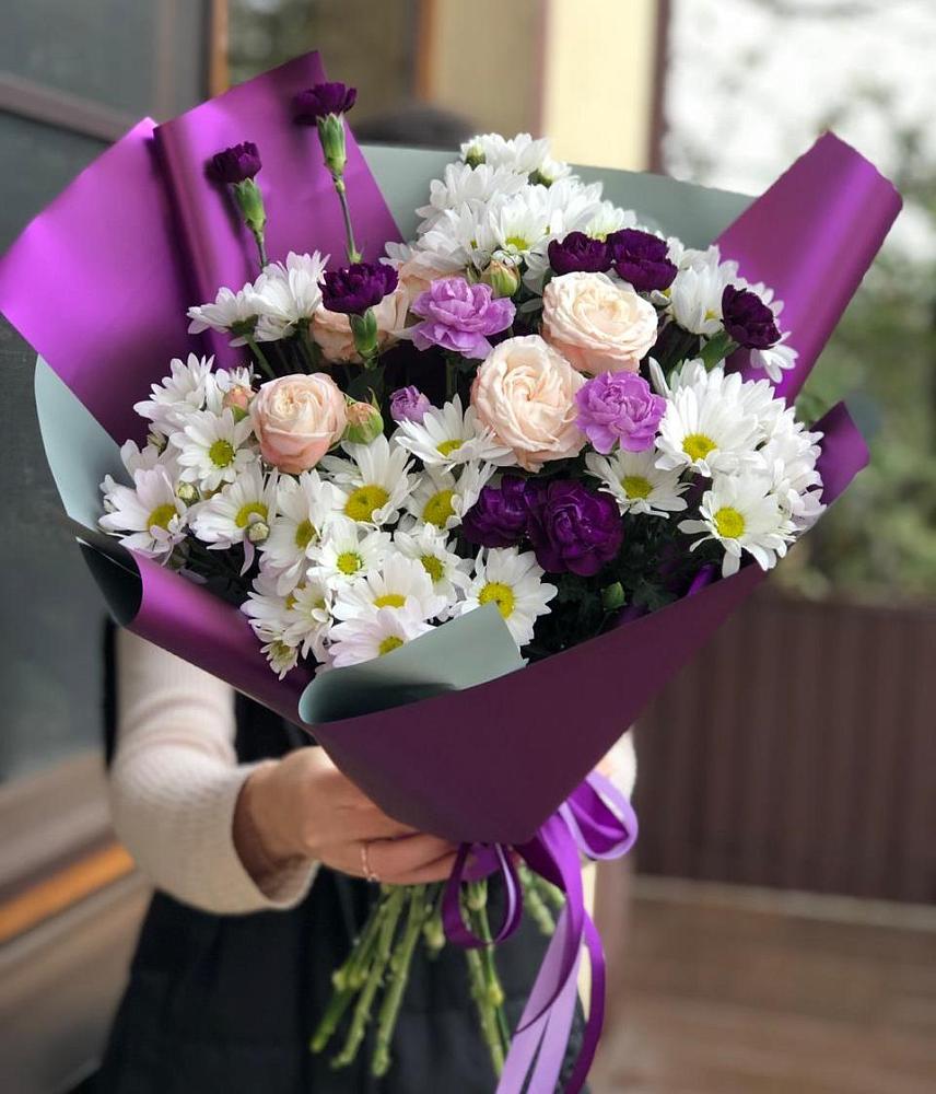 Букет цветов из: Хризантемы, Гвоздики и Розы в Шумячи