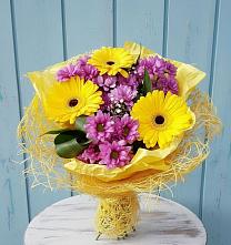 Букет цветов из:  Хризантемы и Герберы в Шумячи