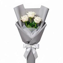 Букет 3 белые розы в Шумячи