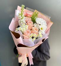 Букет цветов из:  Хризантемы и Розы в Шумячи