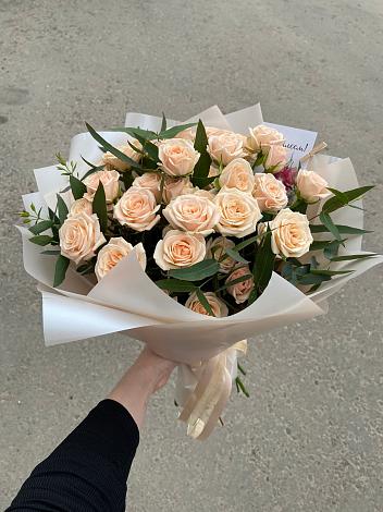 Букет Кремовые розы Латте в Шумячи