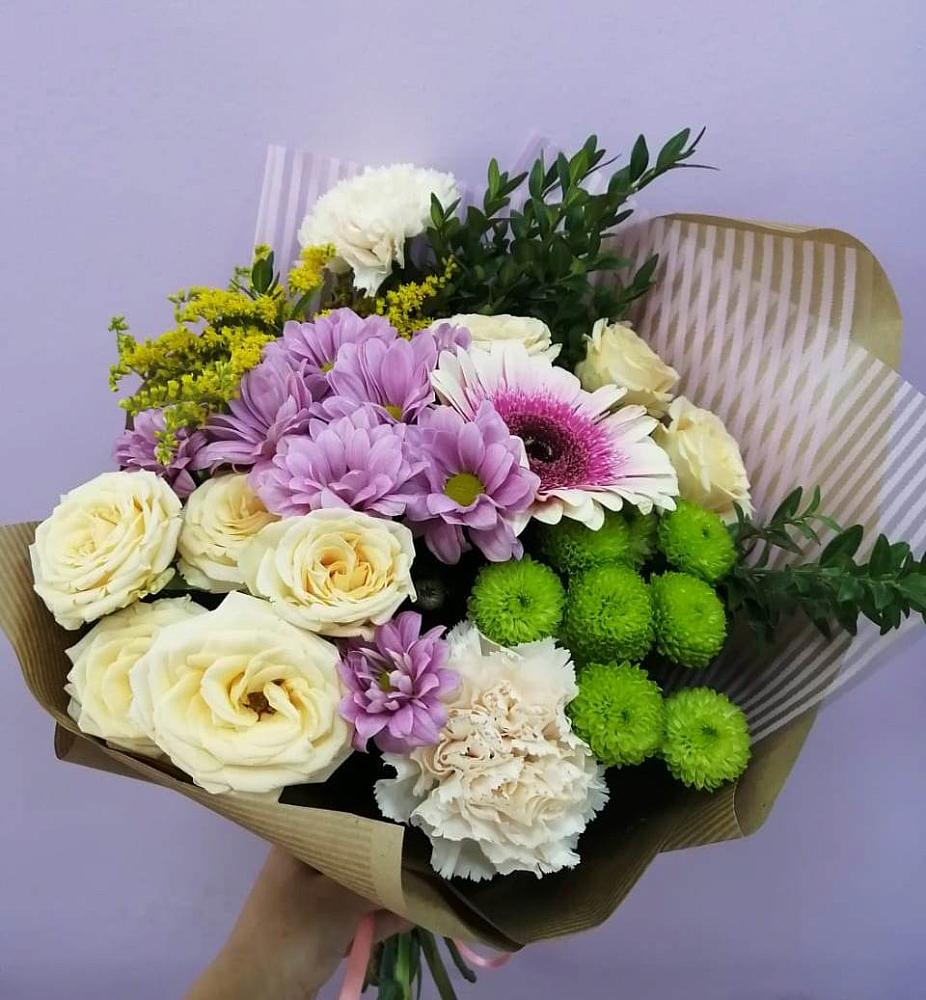 Букет цветов из: Хризантемы, Розы, Гвоздики и Герберы в Шумячи