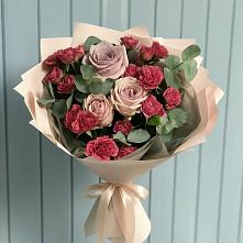 Букет цветов из:  Гвоздики и Розы в Шумячи