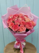 Букет 15 Розовых роз Равель в Шумячи