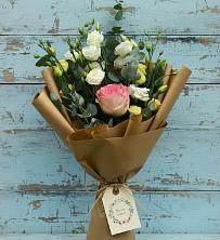 Букет цветов из:  Розы и Лизиантусы в Шумячи