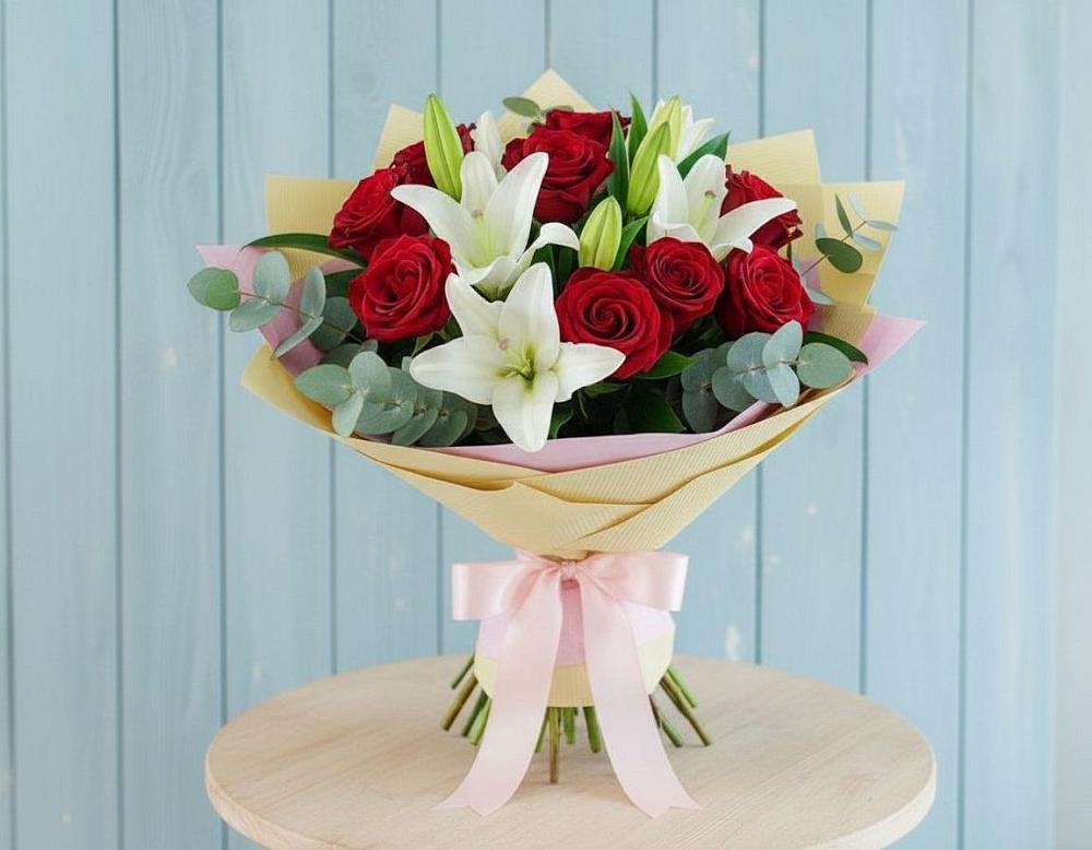 Букет цветов из: Лилии и Розы в Шумячи