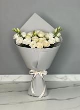 Букет цветов из:  Розы и Лизиантусы в Шумячи